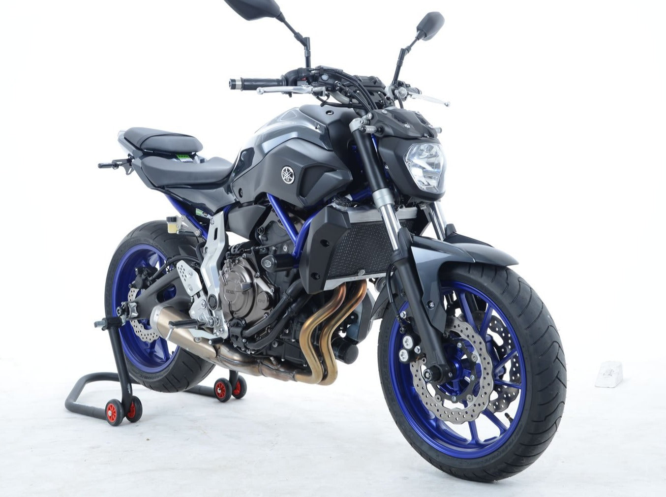 CP0365 - R&G RACING Yamaha MT-07 / FZ-07 / Tracer 700 / XSR700 Frame Crash Protection Sliders "Aero"