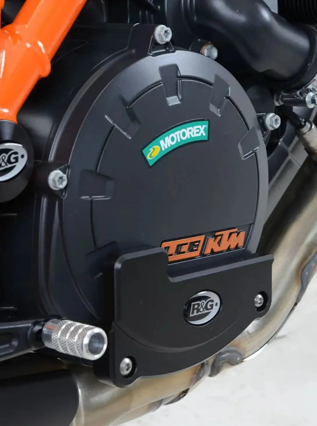 ECS0110 - R&G RACING KTM 1290 Super Duke GT (16/20) Engine Case Slider (right)