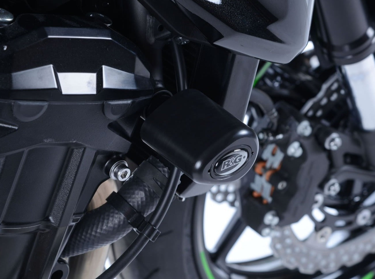 CP0418 - R&G RACING Kawasaki Z900 (2017+) Frame Crash Protection Sliders "Aero"