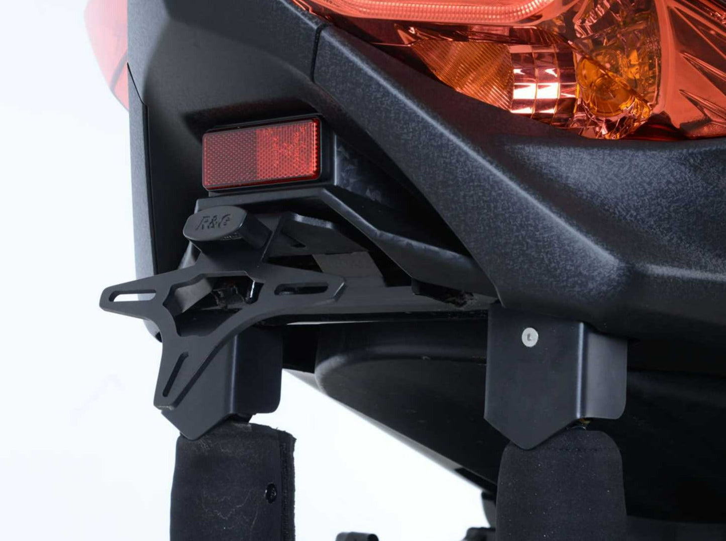 LP0236 - R&G RACING Yamaha X-Max 300 / X-MAX 125 Tail Tidy