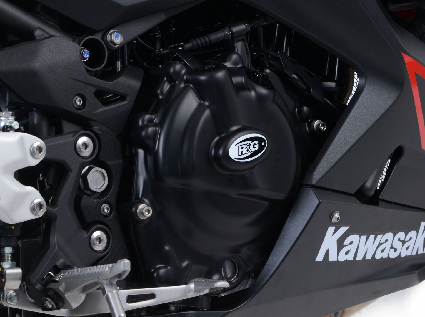 R&G RACING Kawasaki Ninja 250/400/Z400 (2018+) Clutch Cover Protection (right side)