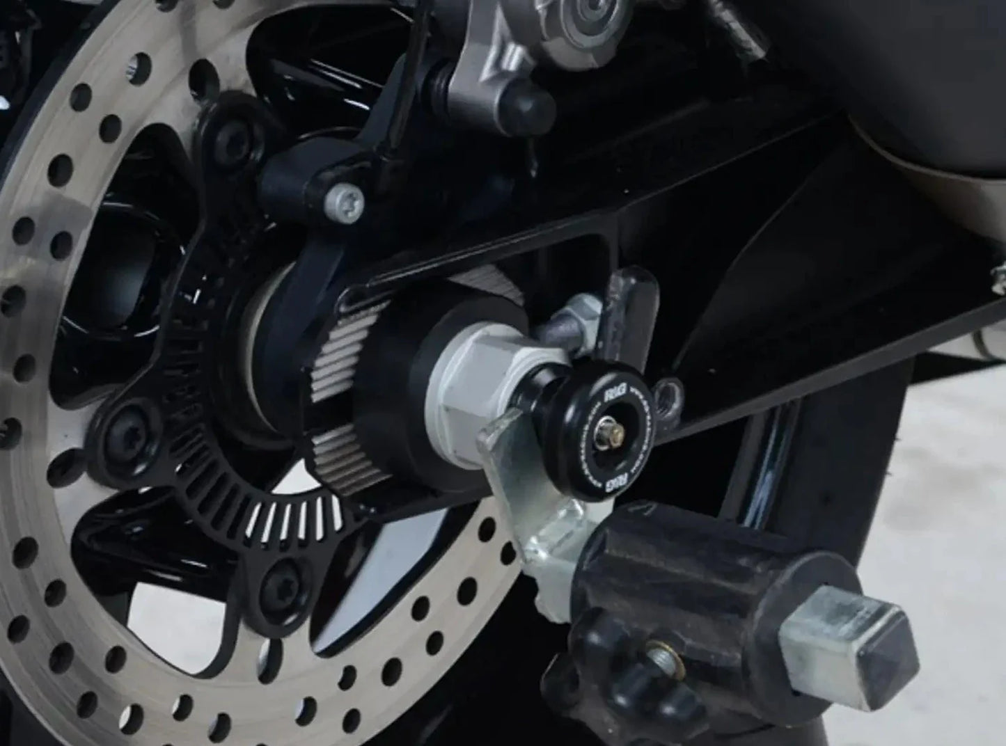 SS0052 - R&G RACING Husqvarna 701 Vitpilen / Svartpilen Rear Wheel Sliders (paddock stand bobbins)