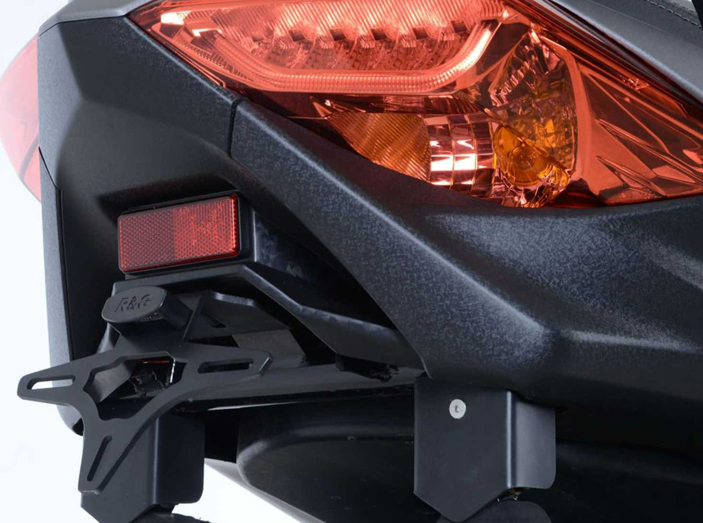 LP0236 - R&G RACING Yamaha X-Max 300 / X-MAX 125 Tail Tidy