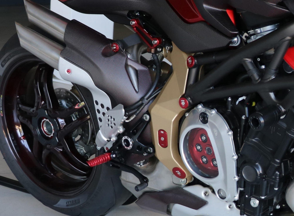 PC125 - CNC RACING MV Agusta Brutale 1000 RR Pilot Footpegs