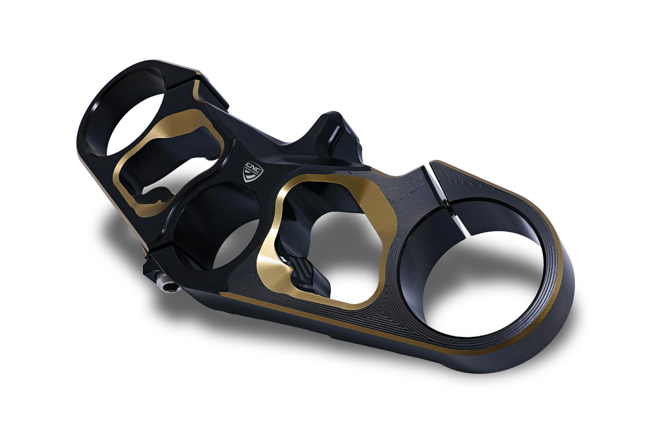 PST06 - CNC RACING MV Agusta F3 / Superveloce Triple Clamps Top Plate