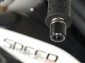 BE0031 - R&G RACING Triumph Daytona 955i / Speed Triple Handlebar End Sliders