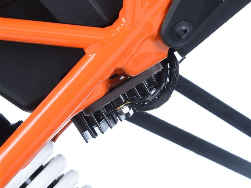 BLP0070 - R&G RACING KTM 125 / 200 Duke (2017+) Footrest Blanking Plates