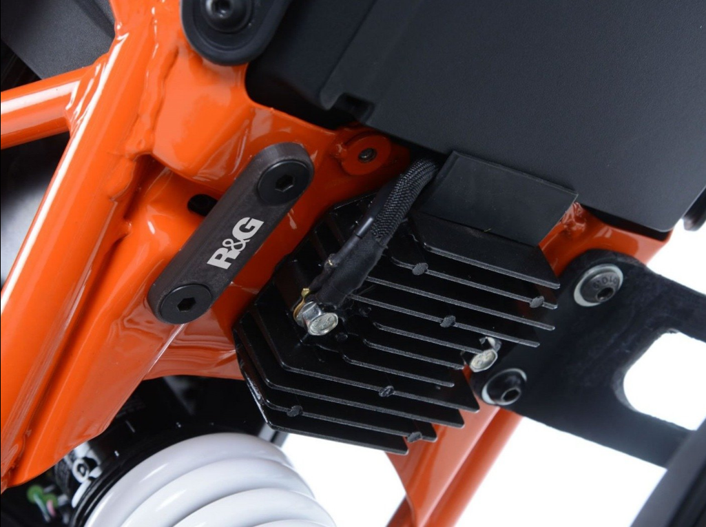 BLP0070 - R&G RACING KTM 125 / 200 Duke (2017+) Footrest Blanking Plates