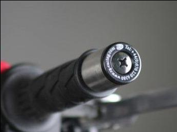 BE0015 - R&G RACING Kawasaki Ninja / Z Handlebar End Sliders