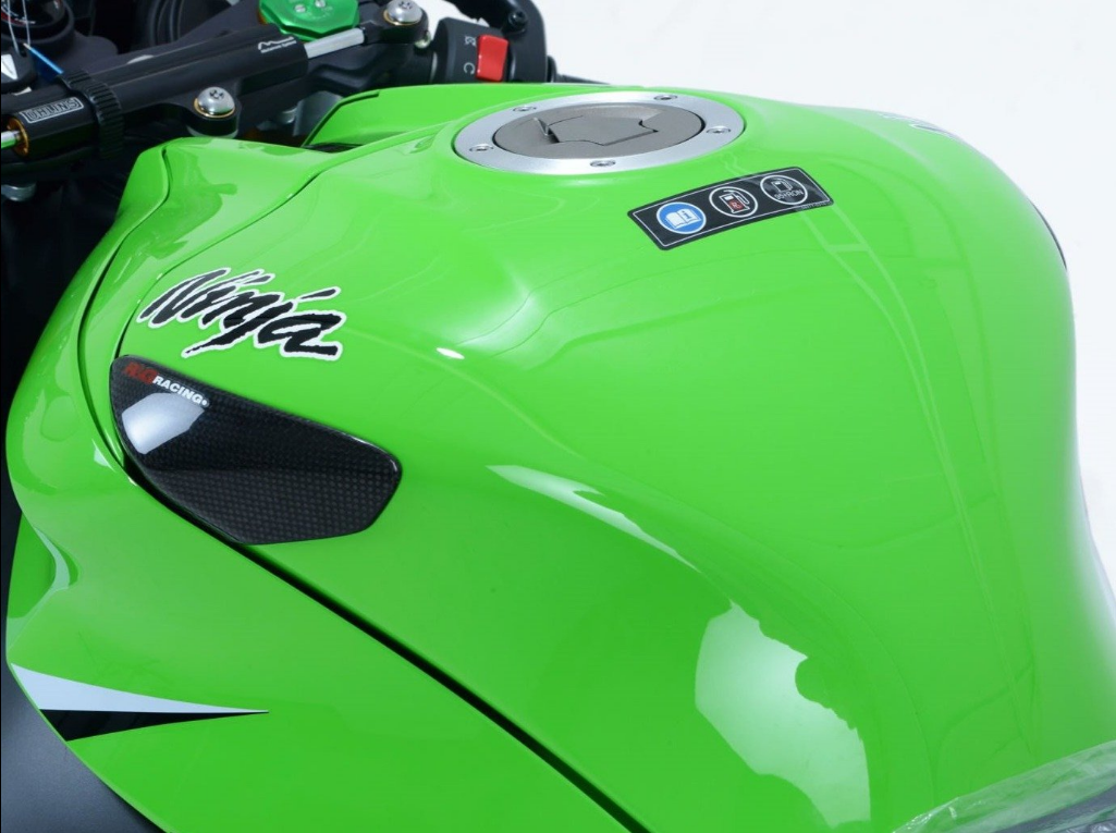 TS0004 - R&G RACING Kawasaki ZX-10R (11/20) Carbon Fuel Tank Protection Sliders