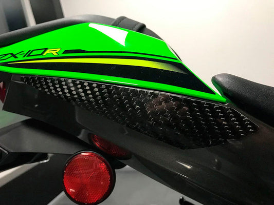 TLS0031 - R&G RACING Kawasaki ZX-10R (16/20) Carbon Tail Sliders