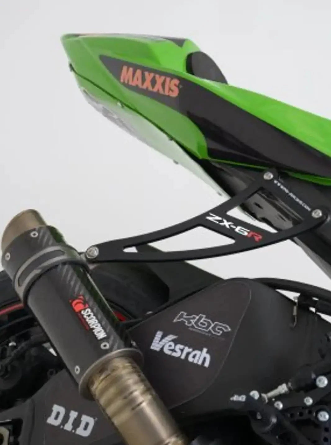 EH0043 - R&G RACING Kawasaki ZX-6R (2009+) Exhaust Hanger & Blanking Plate Kit