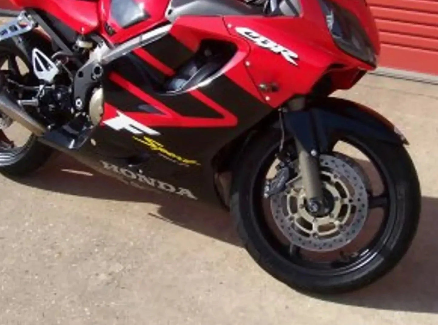 FP0010 - R&G RACING Honda CBR600 (99/08) Front Wheel Sliders