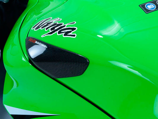 TS0004 - R&G RACING Kawasaki ZX-10R (11/20) Carbon Fuel Tank Protection Sliders