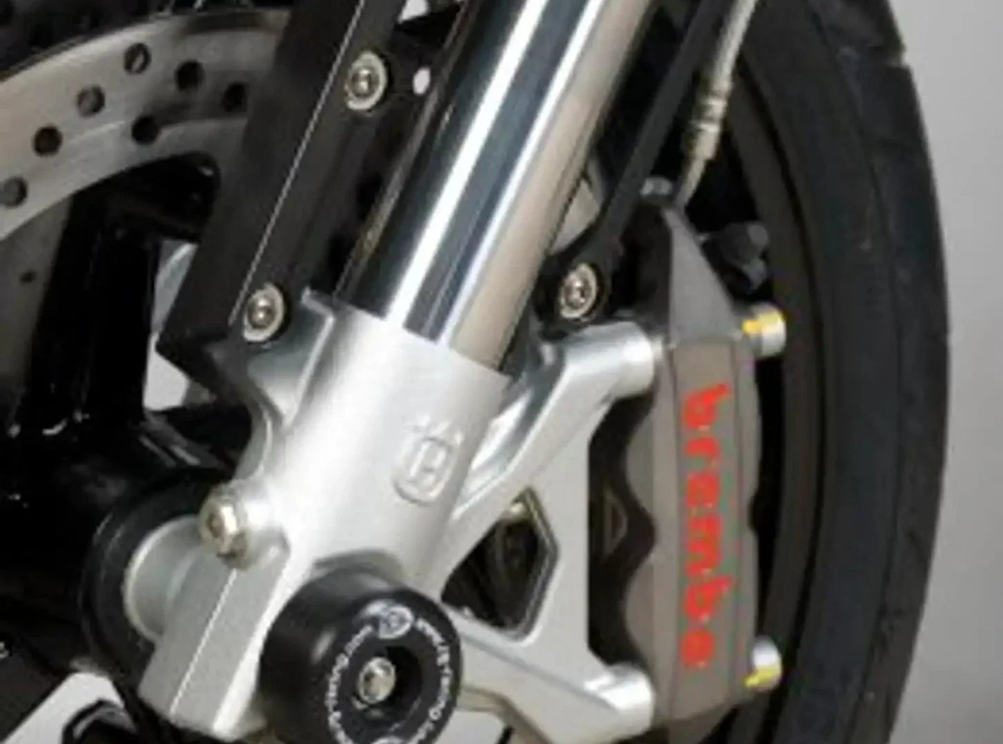 FP0108 - R&G RACING Husqvarna NUDA 900 / 900R (2012+) Front Wheel Sliders