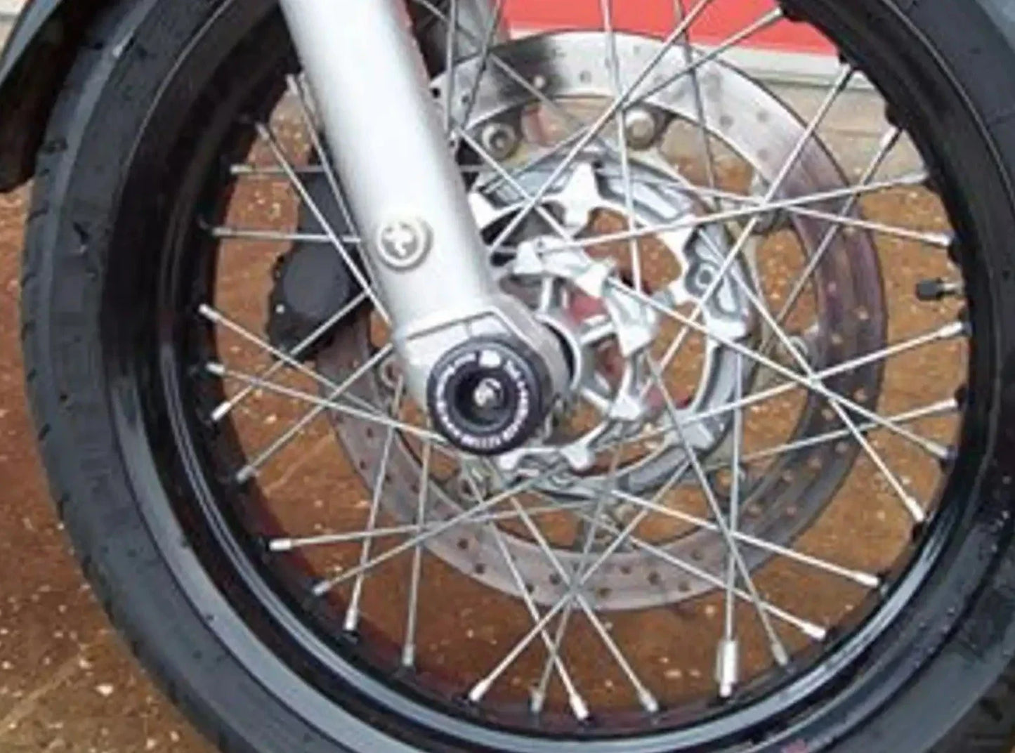 FP0031 - R&G RACING Yamaha XT660X / R / Z Tenere Front Wheel Sliders