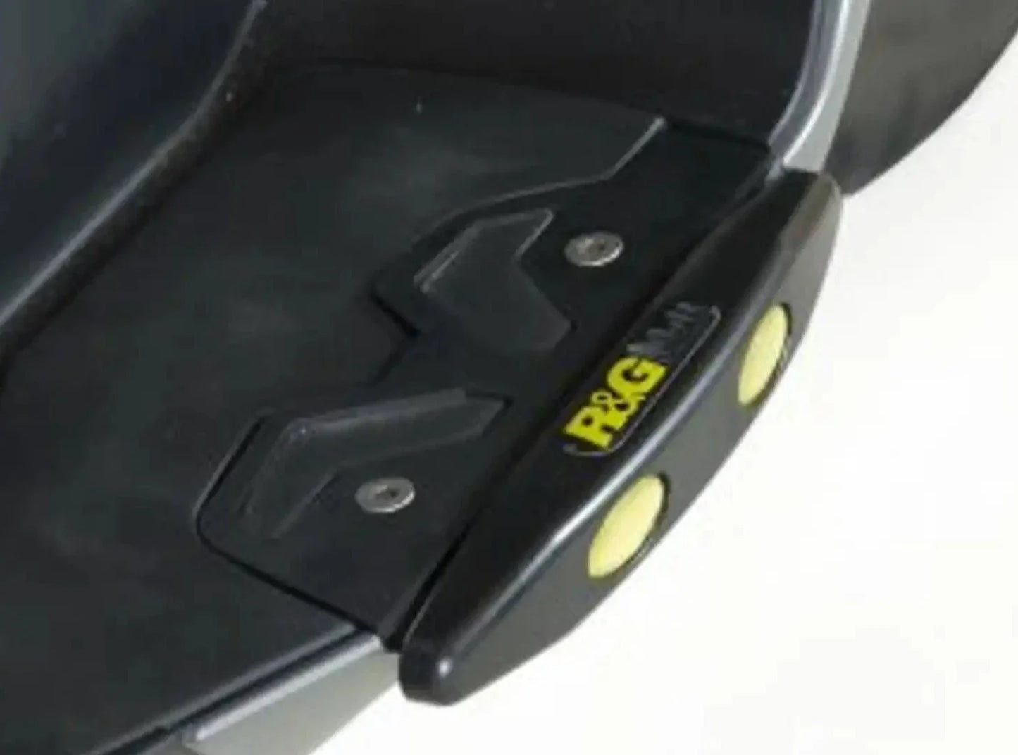 TP0005 - R&G RACING BMW C600 Sport (12/15) Footboard Sliders (racing)
