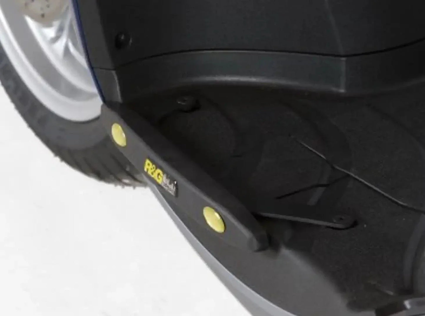 TP0015 - R&G RACING Honda SH300i (07/18) Footboard Sliders (racing)