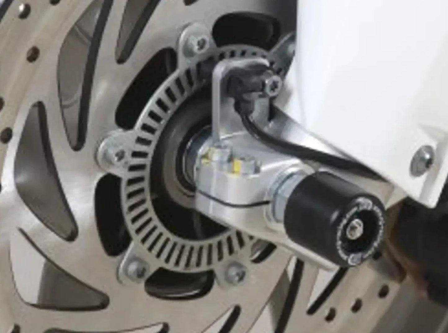 FP0125 - R&G RACING Husqvarna TR650 Strada / Terra (12/13) Front Wheel Sliders