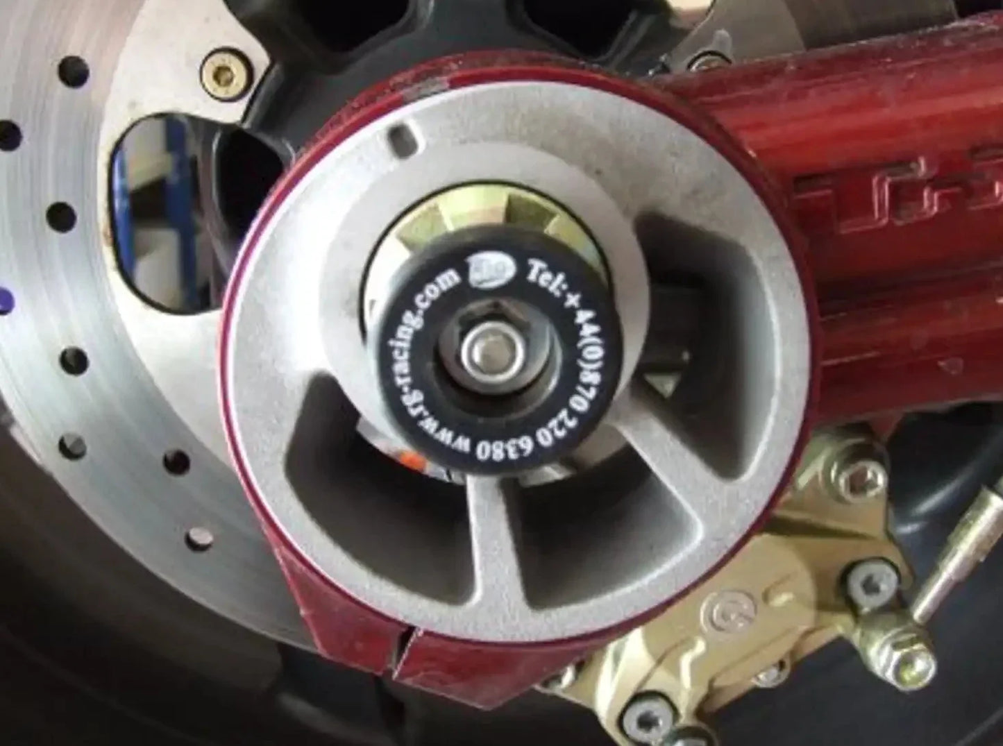 SS0008 - R&G RACING Benelli TNT /  Tre K Rear Wheel Sliders (paddock stand bobbins)