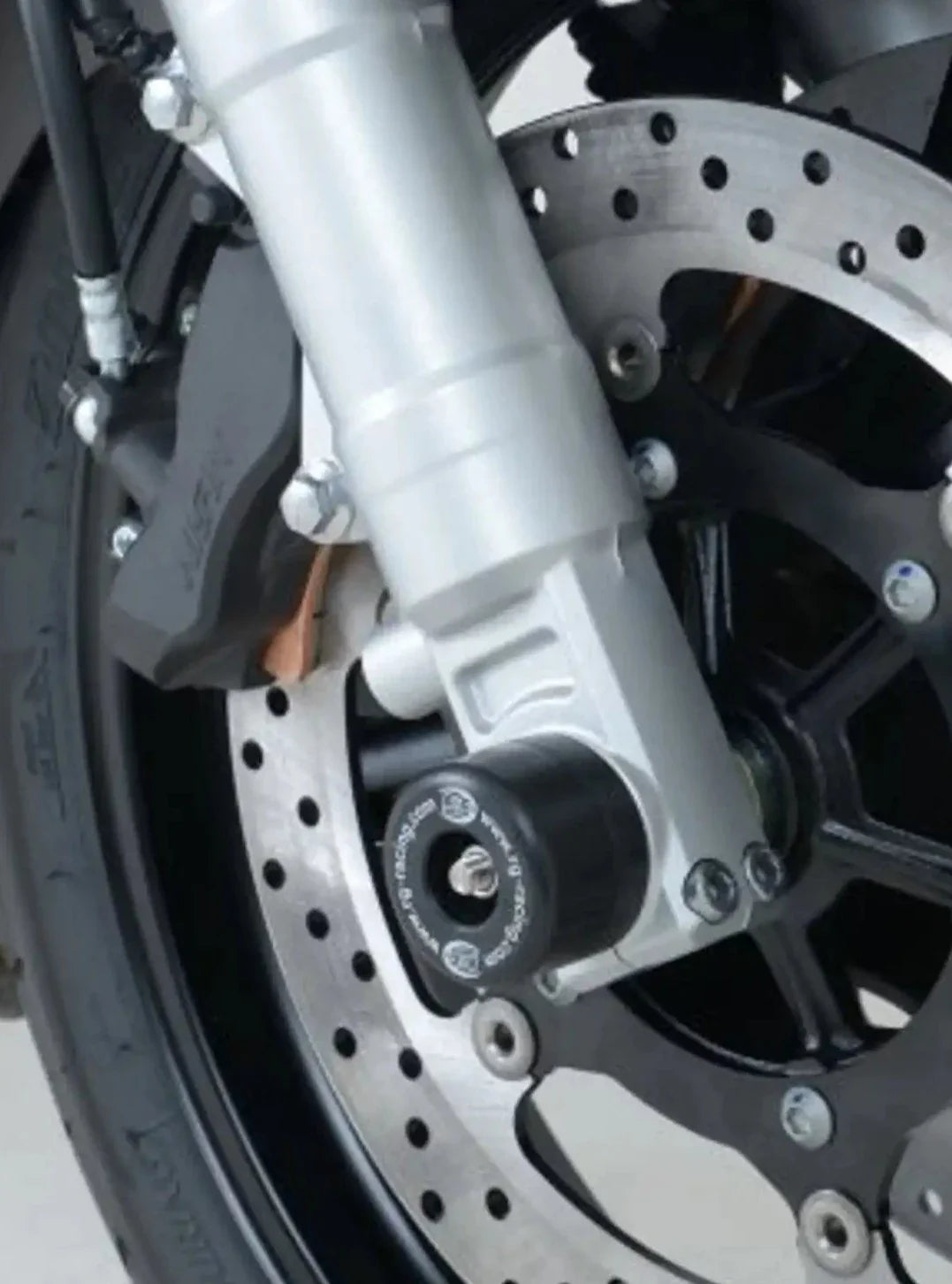 FP0142 - R&G RACING Yamaha FJR1300 (06/15) Front Wheel Sliders