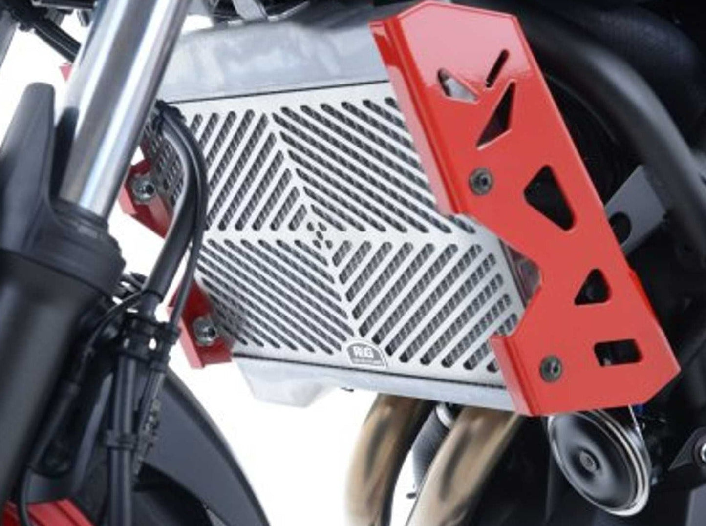 SRG0028 - R&G RACING Yamaha MT-07 / Tracer / XSR700 Radiator Guard (steel)