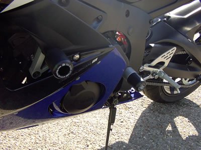 CP0093 - R&G RACING Yamaha YZF-R6 (03/04) Frame Crash Protection Sliders "Classic"