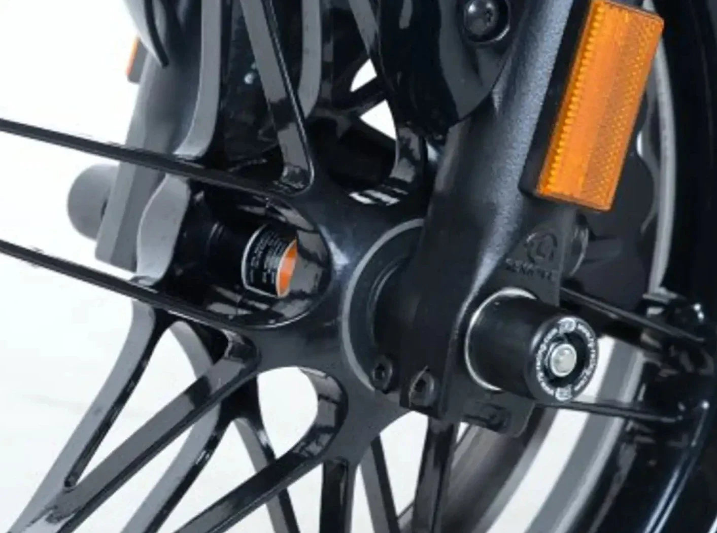 FP0163 - R&G RACING EBR 1190SX (2014+) Front Wheel Sliders