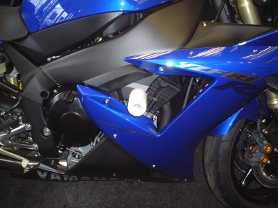CP0057 - R&G RACING Yamaha YZF-R1 (02/03) Frame Crash Protection Sliders "Classic"