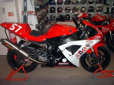 CP0057 - R&G RACING Yamaha YZF-R1 (02/03) Frame Crash Protection Sliders "Classic"
