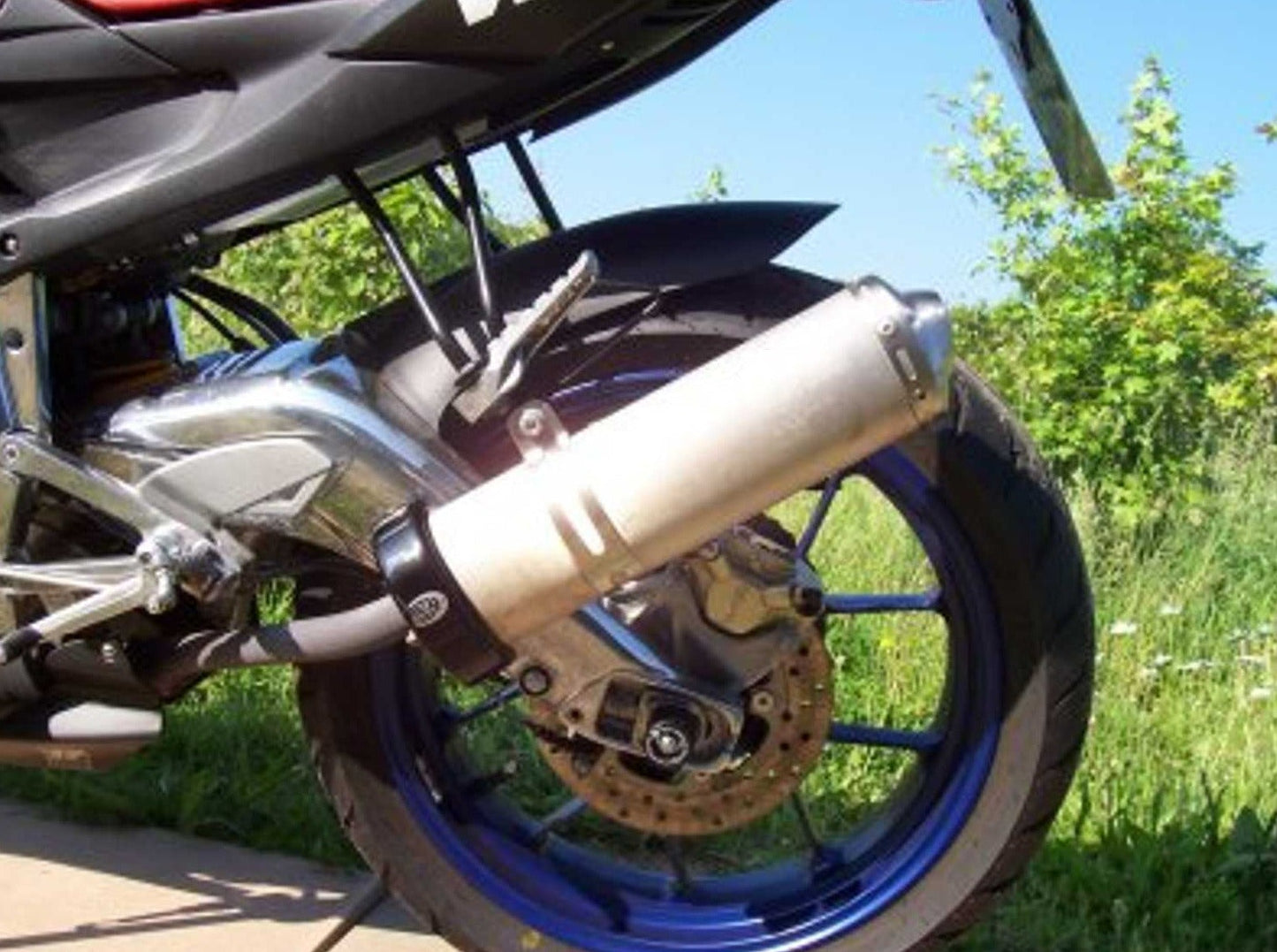 SP0017 - R&G RACING Aprilia RS125 Rear Wheel Sliders (swingarm)