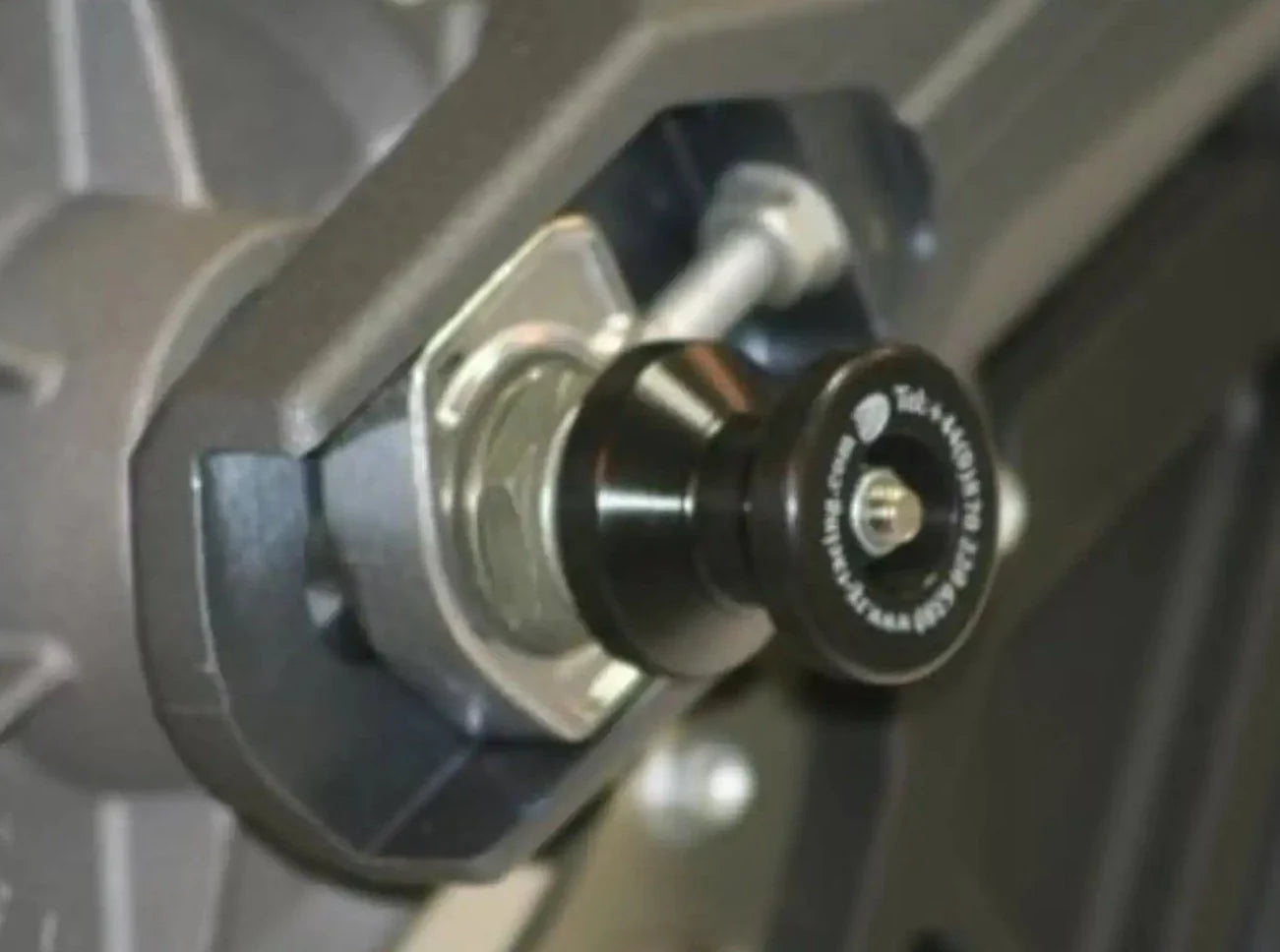 SS0021 - R&G RACING BMW G650 X Rear Wheel Sliders (paddock stand bobbins)