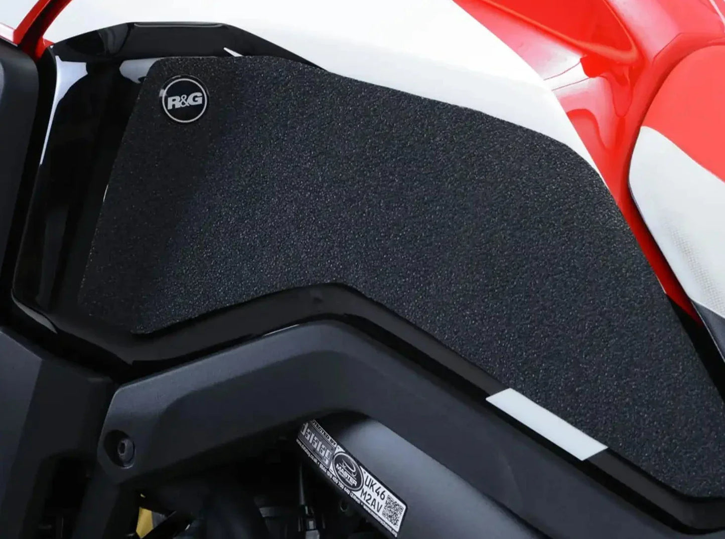 EZRG330 - R&G RACING Honda CRF1000L Africa Twin (16/17) Fuel Tank Traction Grips
