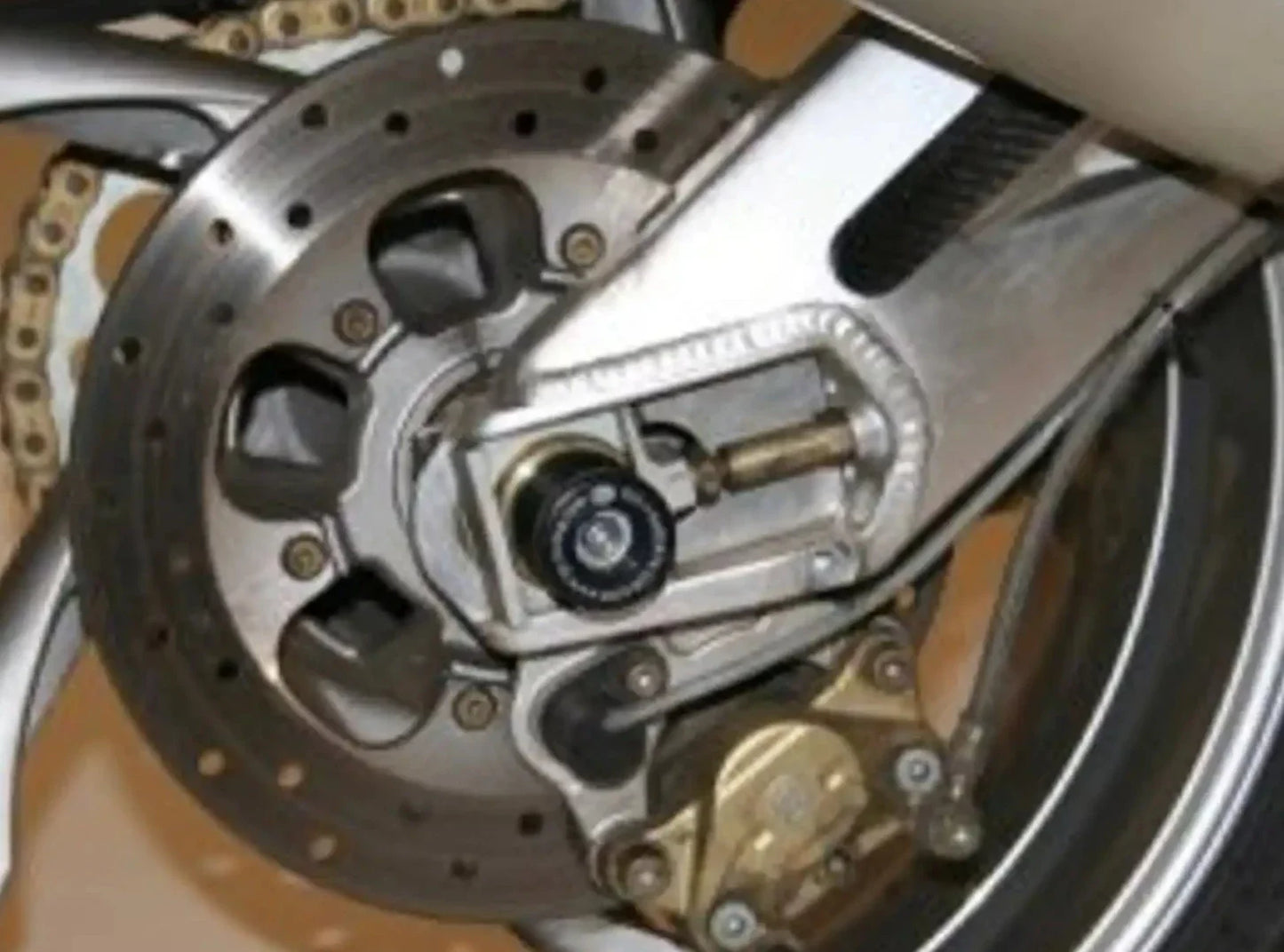 SS0024 - R&G RACING Benelli Tornado Novecento TRE Rear Wheel Sliders (paddock stand bobbins)