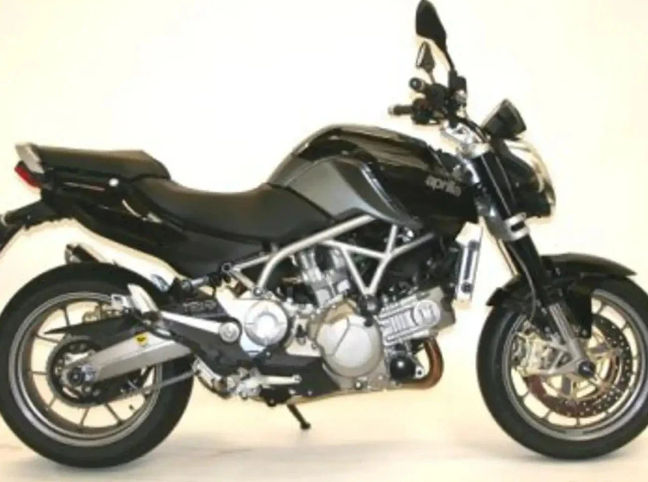 FP0080 - R&G RACING Aprilia Mana (08/13) Front Wheel Sliders