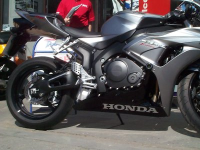 CP0125 - R&G RACING Honda CBR1000RR (04/07) Frame Crash Protection Sliders "Classic"