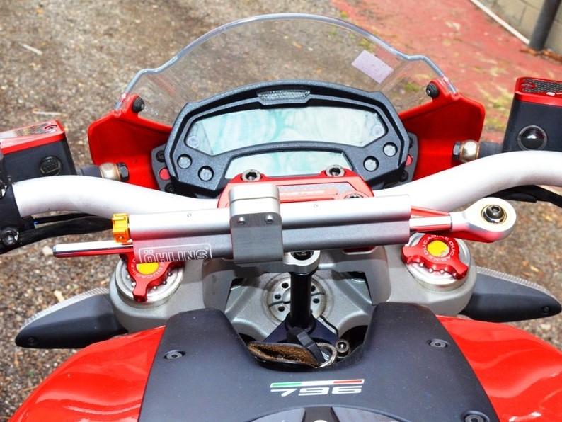 SD001 - ÖHLINS Ducati Steering Damper (68 mm)