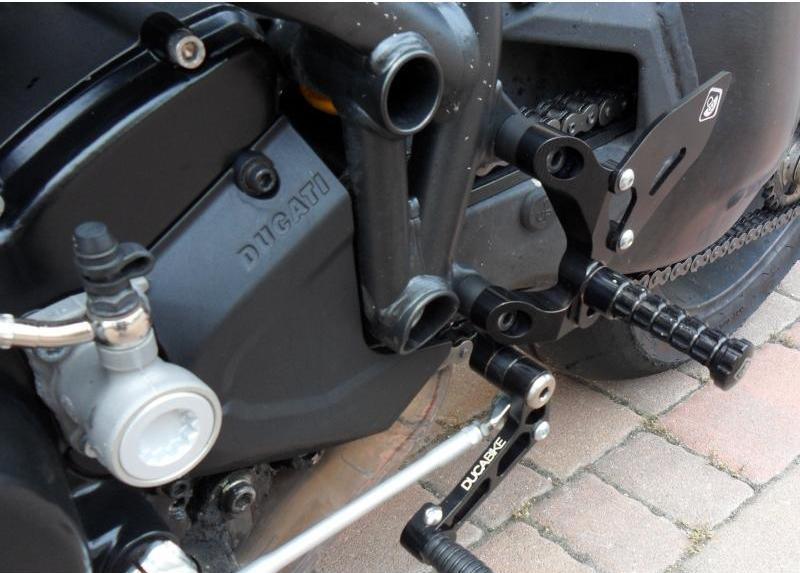 PRSFE02 - DUCABIKE Ducati Streetfighter 1098/848 Adjustable Rearset